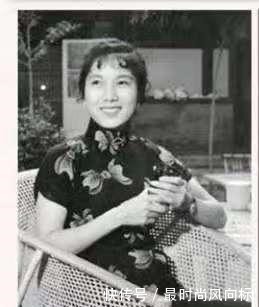 喝茶|三日不喝茶,不能不看新凤霞,唱戏半生,晚年书写往事,从不抱怨