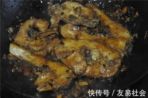 小红尖椒|鱼腥最怕的不是葱姜蒜,而是它!做鱼时放1点,鱼肉鲜嫩无腥味