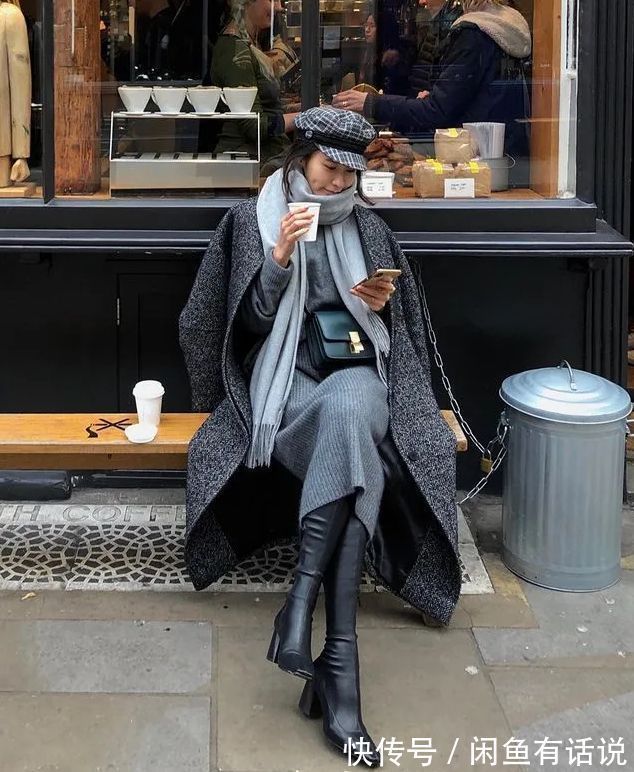 连衣裙 今年裙子“穿长不穿短”,这4个搭配方案太显气质,适合40岁女人