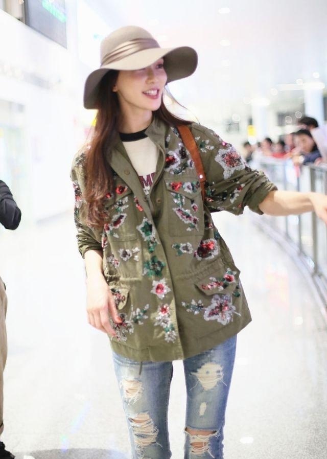 超级|黑色时尚牛仔热裤,超级性感又有料!