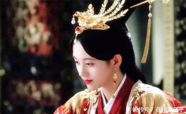 竟然|这个皇后嫁人前没长一颗牙,结婚第二天,牙齿竟然齐刷刷长出来了