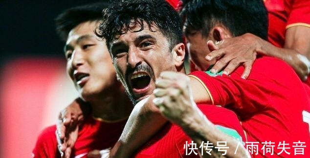 李雷雷|嚗又一名功勛進入國足，李霄鵬“兄弟團”上線，征調球員也有變化