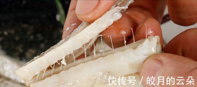 段儿|买带鱼,牢记“4买4不买”,条条肉嫩饱满,鱼腥味儿小,好吃新鲜!