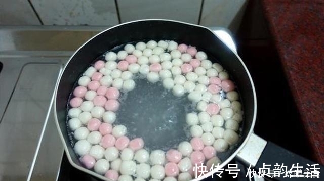 早餐常吃一种美食,香甜软糯,比豆浆油条强多了,儿子很喜欢