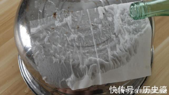有光泽|不用钢丝球擦,1张纸去除不锈钢锅污渍,恢复光亮有光泽,太省事