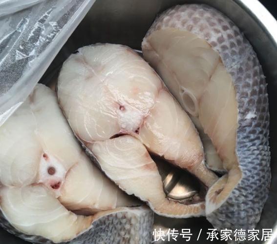 带鱼|立秋之后,记得多给孩子吃这4种鱼,钙含量高,孩子越吃越聪明!