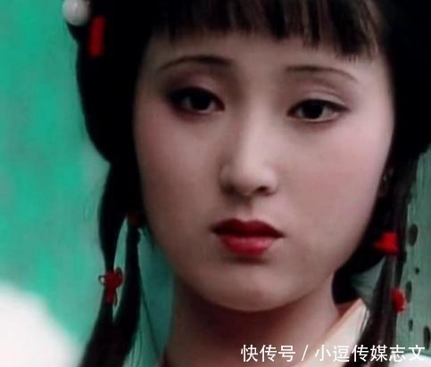 贾府&红楼梦里头的黛玉妹妹,去贾府第一天,有一个人就给了她下马威