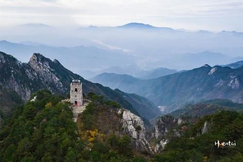 大别山区唯一的5A级景区，横跨两省，风光不逊九华、天柱