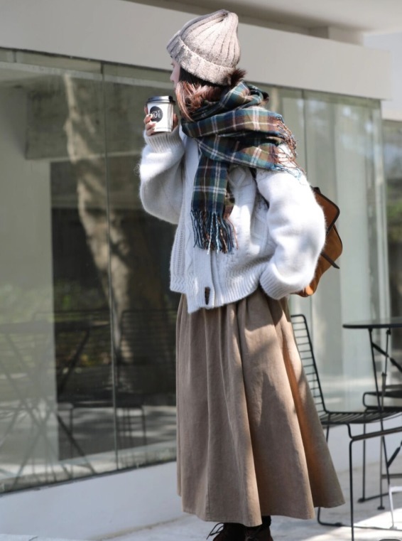 小个子|入冬先安排这4条半身裙,够美够撩人,小个子都能够驾驭