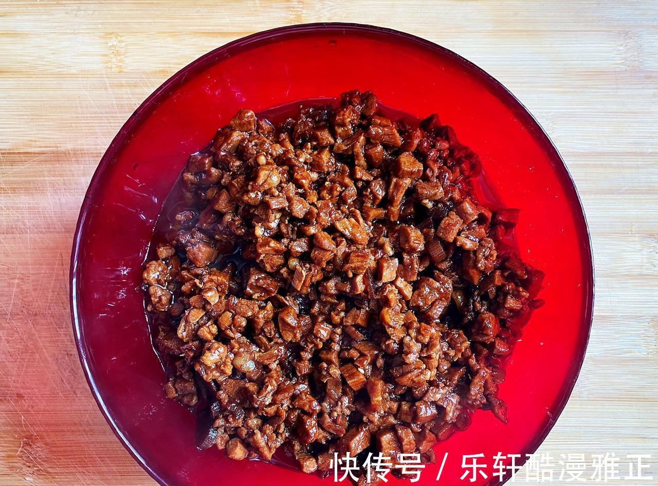 包子|好吃不过酱肉包，学会了这个做法不用去外面买了，又白又胖的