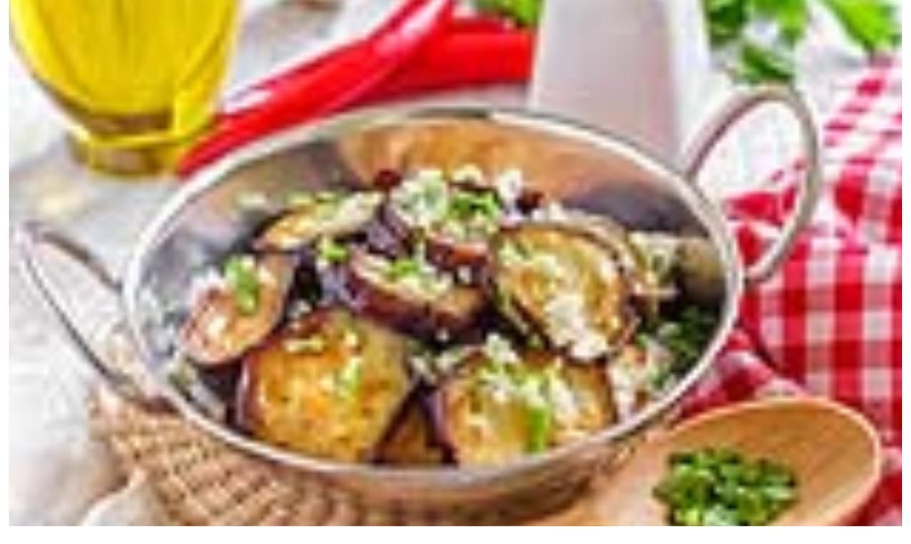 骨头|茄子是骨质疏松的“发物”吗？想要骨头好，医生建议远离这3物