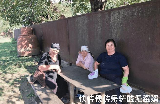 欧洲|格鲁吉亚家庭的一日三餐,顿顿爱吃肉,为何成为欧洲最长寿的国家