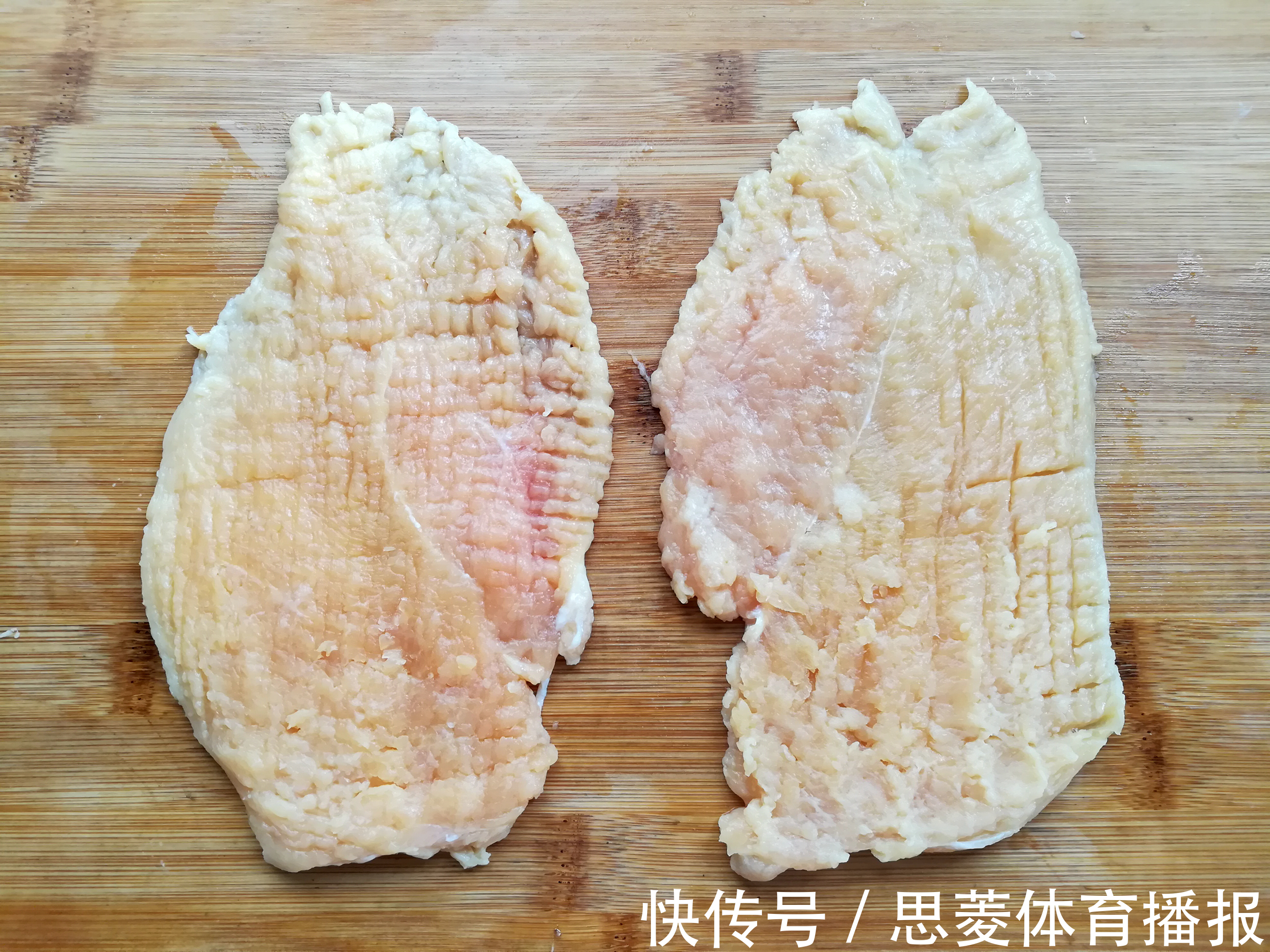 鸡排|不用油炸的香酥鸡排，操作简单，一个烤箱就能做，少油更健康