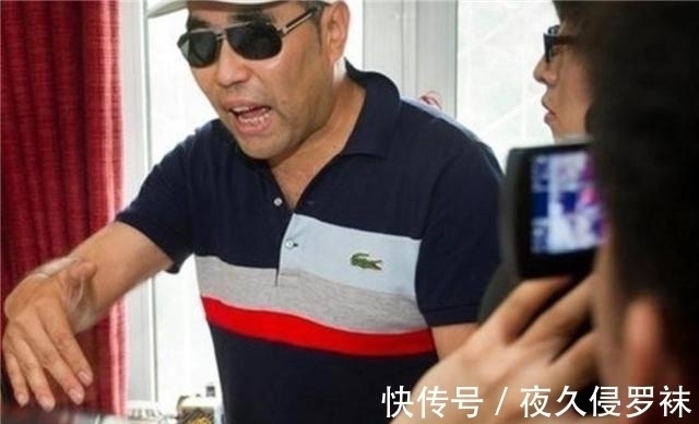 先生@冰心去世后,孙子为何用红漆在她墓碑上写“教子无方,枉为人表”