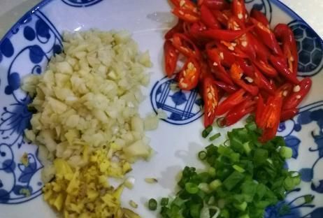 方法|泡腐竹只用清水就错了,学会饭店的方法,15分钟泡发还不夹硬