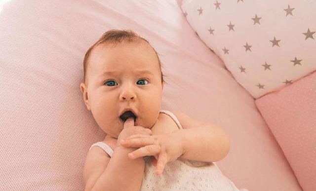 小毛病|宝宝这3个小毛病,暗示智商极高,妈妈别再大声责骂了!