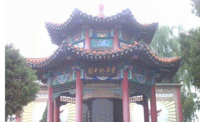 郭企之|日军派人劝降他，劝降者却被他做了思想工作，在日军面前为他说话