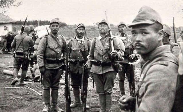 寸进|带400多人困守“孤岛”,数万日军不得寸进,被赞精忠贯日的是谁