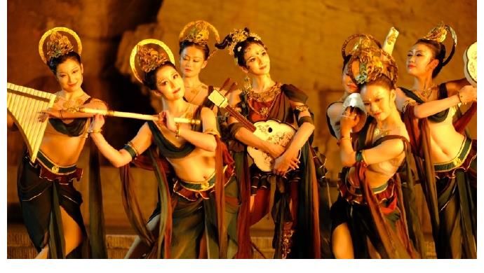 中华文化|外交天团再次点赞河南卫视，《龙门金刚》火到国外，张泽群被打脸