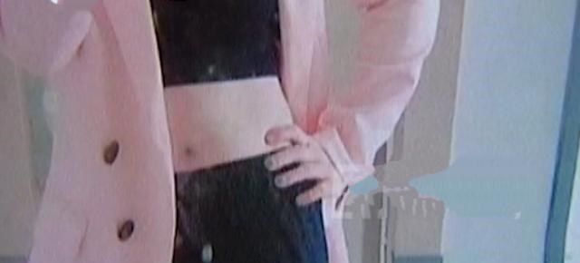 为变小蛮腰去做腹部抽脂，女子后悔不已：肚皮凹凸不平不忍直视