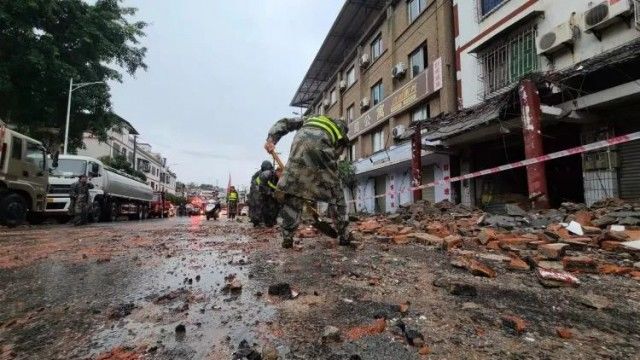 中国地震台网|四川泸县，正在救援！