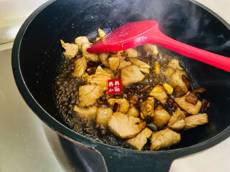 这一到冬天,我最喜欢猪肉蔬菜一锅烩了,好吃又简单