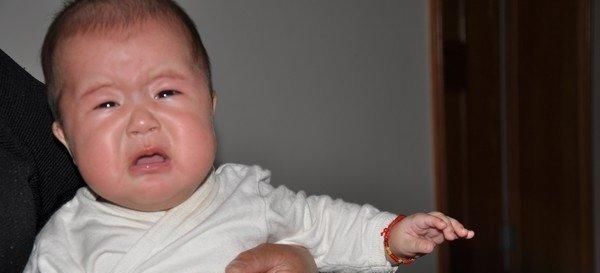 性早熟|警惕8岁女孩骨垢线就闭合,罪魁祸首很常见,家长却经常忽略