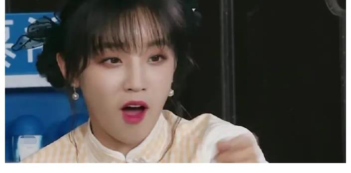 宋祖儿|宋祖儿当众吐槽《跑男》的游戏规则太繁琐，导演的回应令人意外