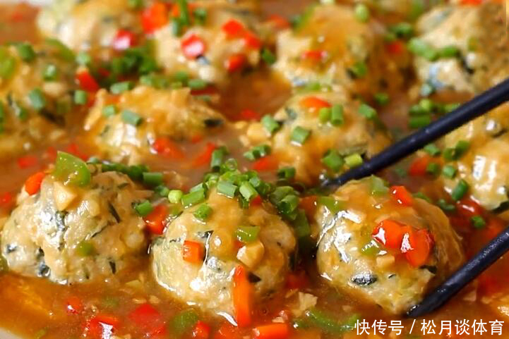 黄瓜不要再腌着吃了,加一块豆腐,清香软糯又营养,比大鱼大肉香