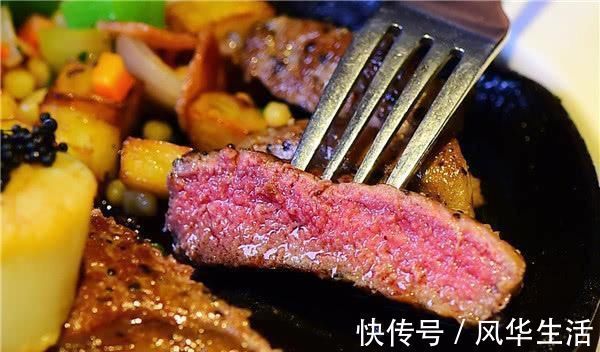 牛排馆|为什么西方人吃全熟牛排没事，在中国吃全熟牛排，会被嘲笑呢