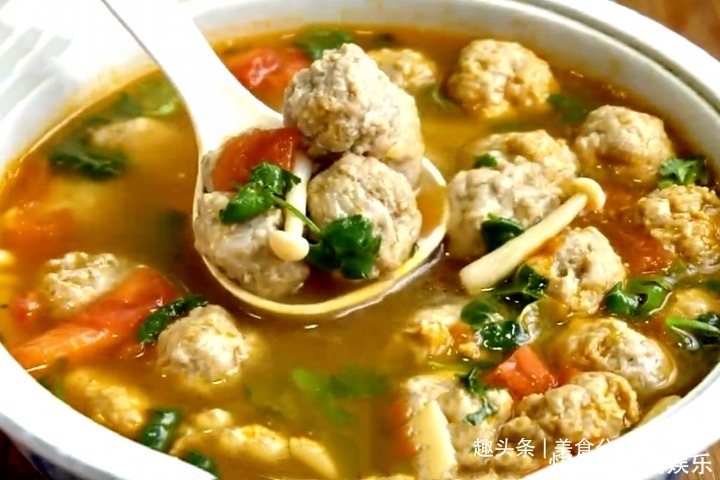 立秋后,教你莲藕新吃法,不炒不凉拌,简单一做,好吃又营养