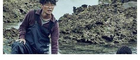 中国电影|张艺兴为黄渤庆生,《一出好戏》花絮曝光,《极限挑战》兄弟情深