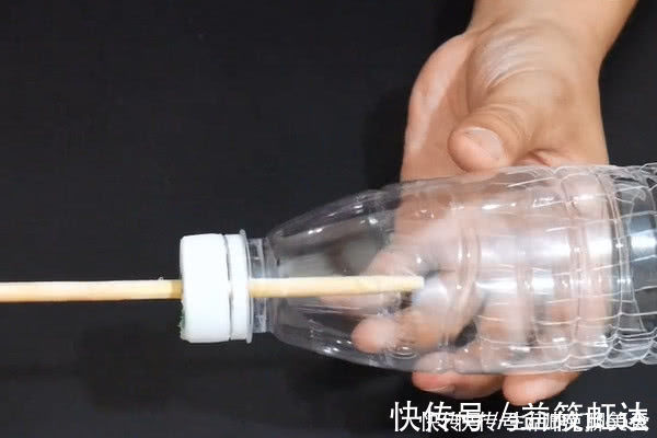 打蛋器根本不用花钱买!教你做一个,1分钟打好,比买的还好用!