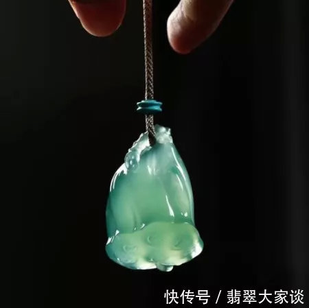 翡翠!这种果冻感十足的翡翠,你见过吗?