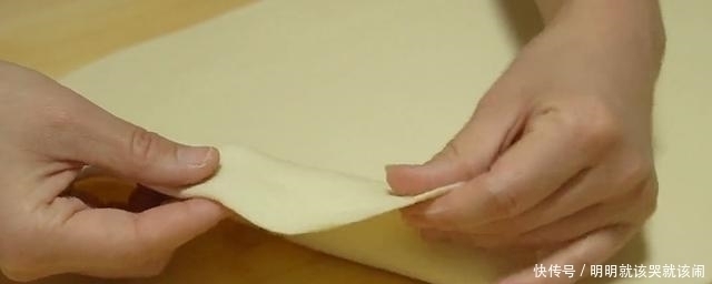 终于找到了!早餐最好吃的做法,不蒸不油炸,层层裹着馅料,真香