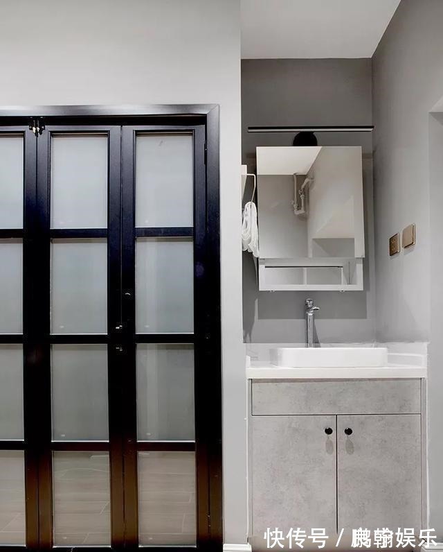 榻榻米|47㎡一室改两室,进门衣帽间,阳台变次卧,装出来比80㎡还要大