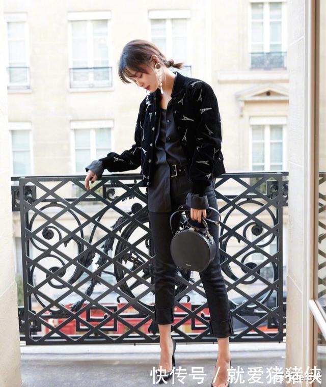 高级|这种“秋冬专用材质”高级又贵气,贵气的女人大多钟爱它