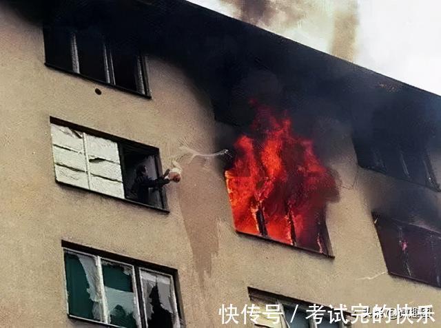 |47张“倒霉又搞笑”的图片,这些人上辈子是毁灭了银河系吗?