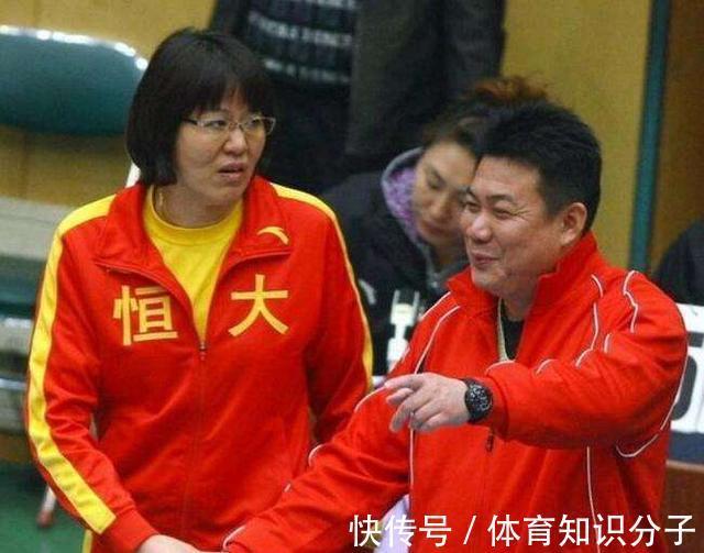 主帅|不是安家杰,不是赖亚文,女排选帅最新进展曝光,郎平这回立功了