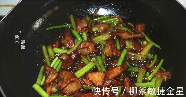 这道菜我家常做，5种食材一锅出，营养足味道好，做法还简单！