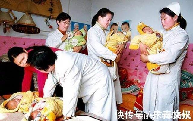 准妈妈|多次产检怀上四胞胎,医生手术取出四个孩子,却收获意外惊喜