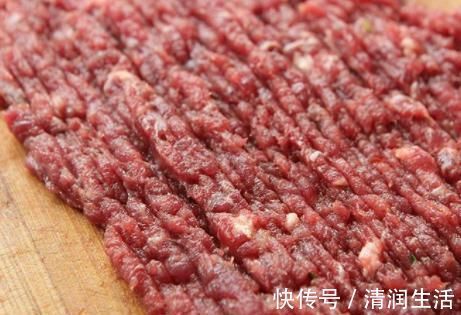 窍门|烙馅饼和面时,用上1招窍门,烙出的饼酥脆松软,放凉也不发硬