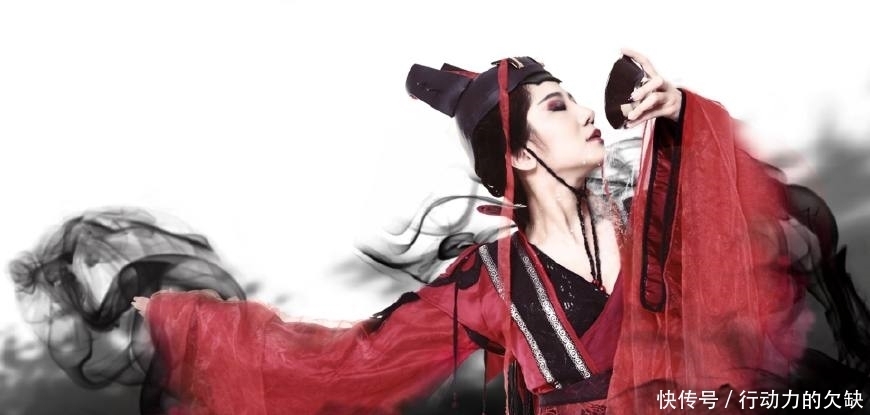 经典|十大经典武侠小说排行榜,金庸作品仅有两部