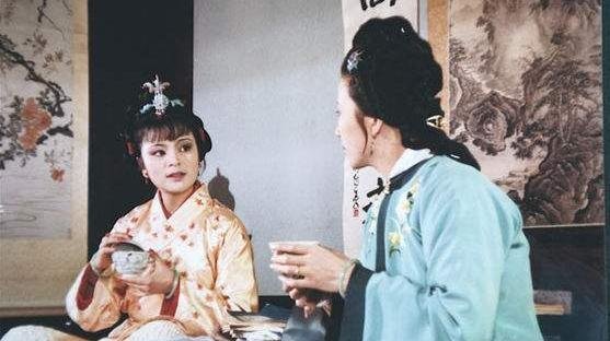 袭人$红楼梦中最刁钻的奴才,连探春都惨遭欺负,最后黯然收场!