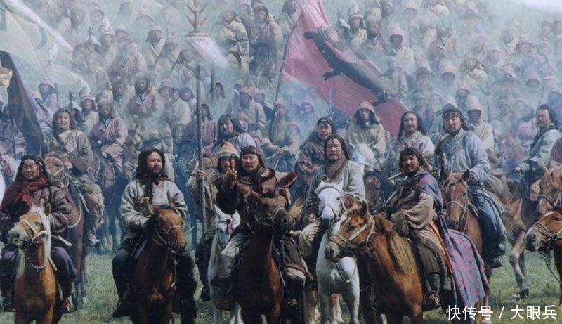 金庸武侠中,武功还不如江南七怪的两个组合,名字都带个“四”字