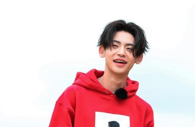 才哥 《新手驾到》曲线行驶成了挂科重灾区,这节目让一级教练人设崩塌