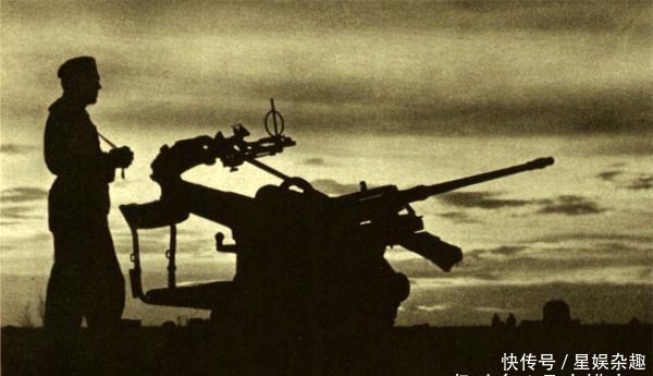 战场|老照片:二战德军镜头下的东线战场,进攻,受伤,埋葬