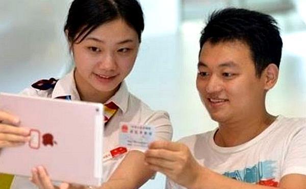 买房|买房后,房产证上写谁的名字专家聪明人不会写夫妻两人名字