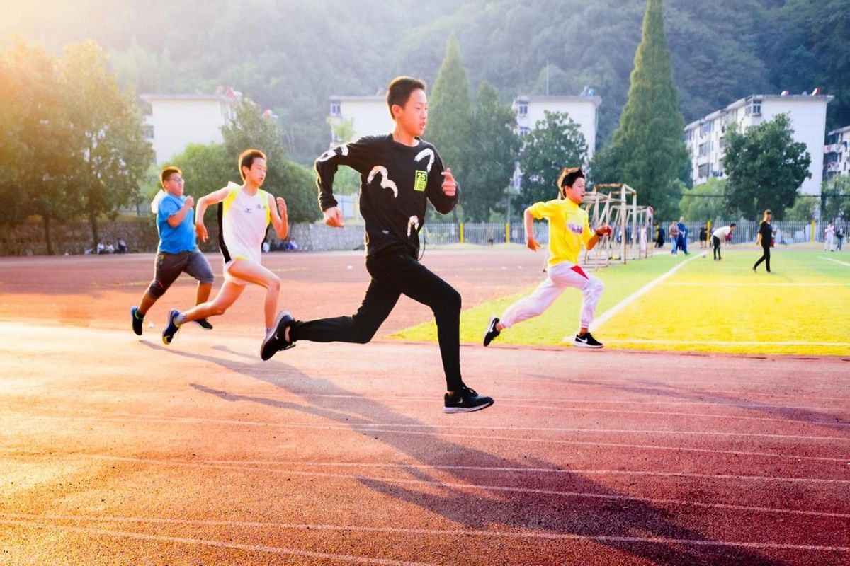 食物|13岁少年半年猛增16公分，医生：这些食物是“助长剂”，建议多吃