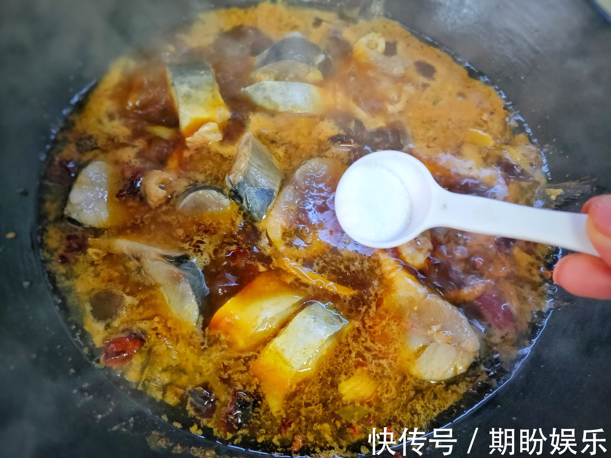 营养|这鱼便宜还没刺,遇到从不手软,一买就是七八斤,营养丰富味鲜美